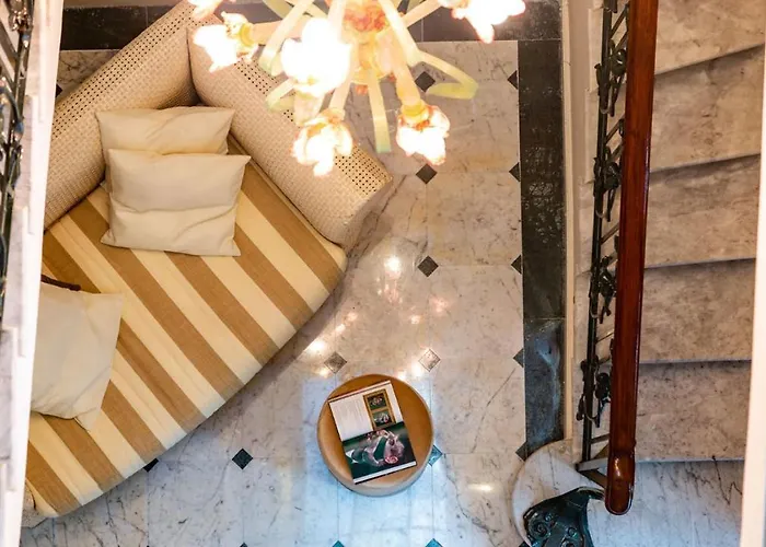 Villa Gioiello 10, Emma San Remo