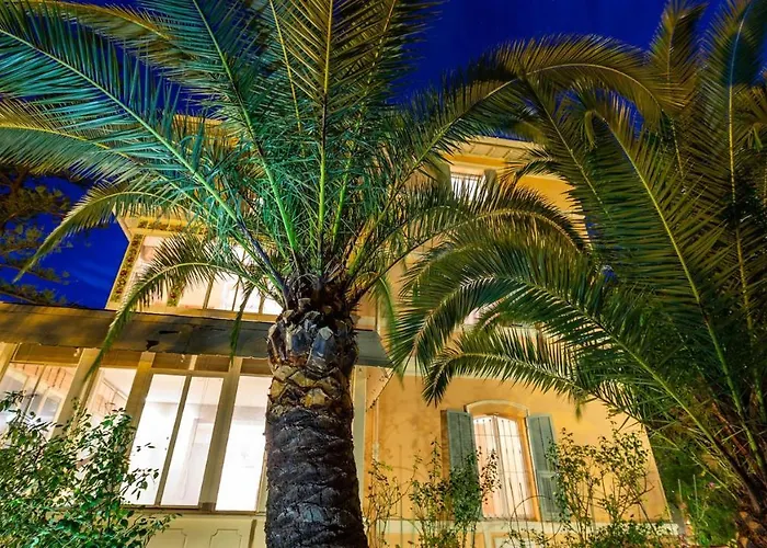 Villa Gioiello 10, Emma