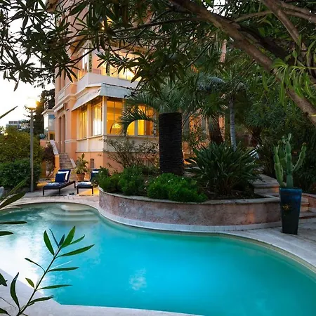 Gioiello 10, Emma Вилла