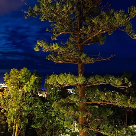 Gioiello 10, Emma Вилла *