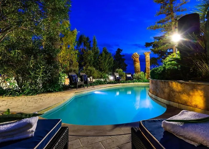 Вілла Gioiello 10, Emma