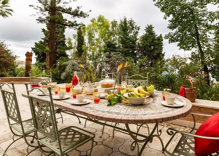 Villa Gioiello 10, Emma Sanremo