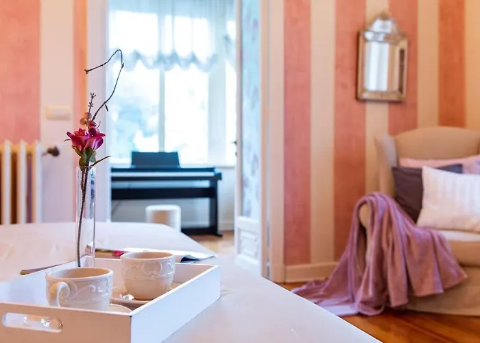 Вілла Gioiello 10, Emma