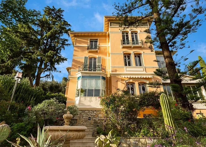 Gioiello 10, Emma Villa *