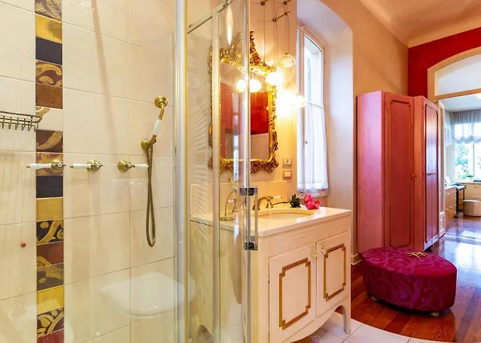 Gioiello 10, Emma Вілла *