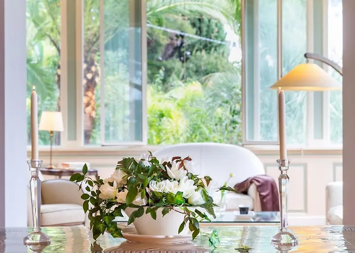 Villa Gioiello 10, Emma