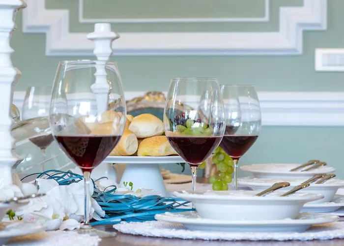 Вілла Gioiello 10, Emma