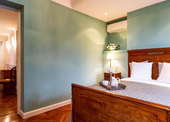 Villa Gioiello 10, Emma